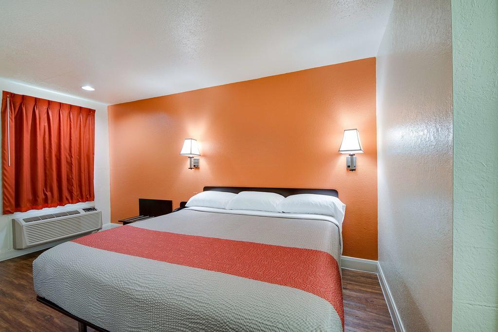 Americas Best Value Inn Сан-Антонио Экстерьер фото